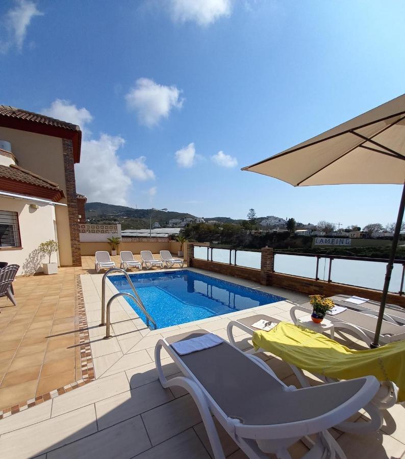 Villa Las Tres J Málaga Eksteriør billede